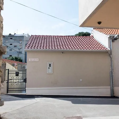 Apartment Piccolo Paradiso Split Exterior photo