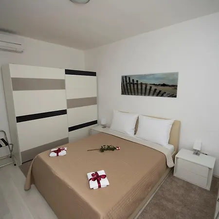 Apartment Piccolo Paradiso Split Exterior photo